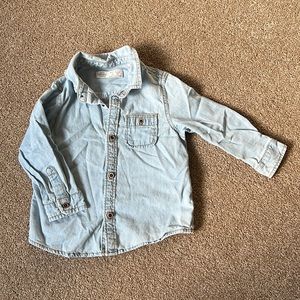 Zara kids chambray shirt in size 12-18 months.